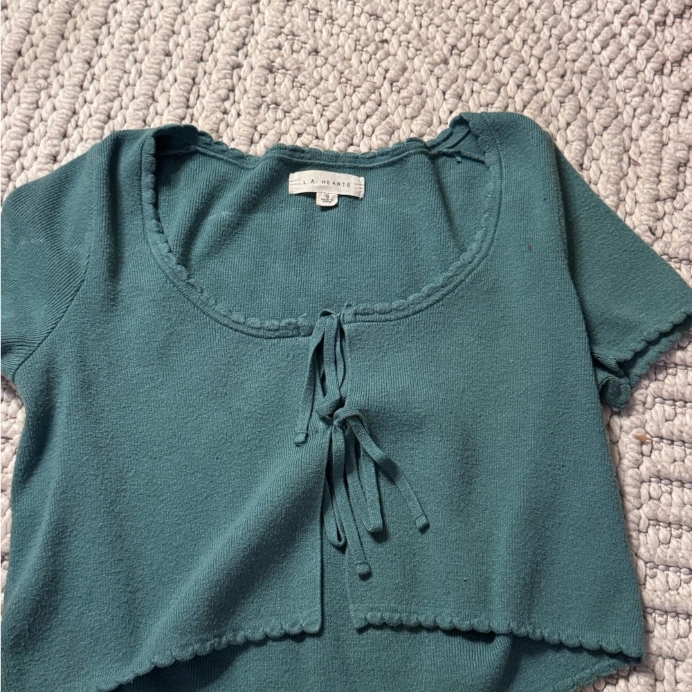 La Hearts Teal Tie-Front Blouse